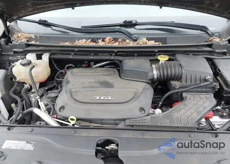 2017 Chrysler Pacifica Touring-L from USA, damaged, VIN 2C4RC1BG8HR684683